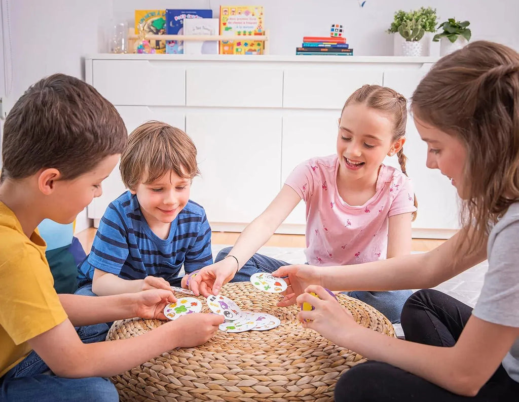 Asmodee Dobble Spot The Catch! – Fast-Paced Visual Matching Card Game for Kids and Families - Naivri