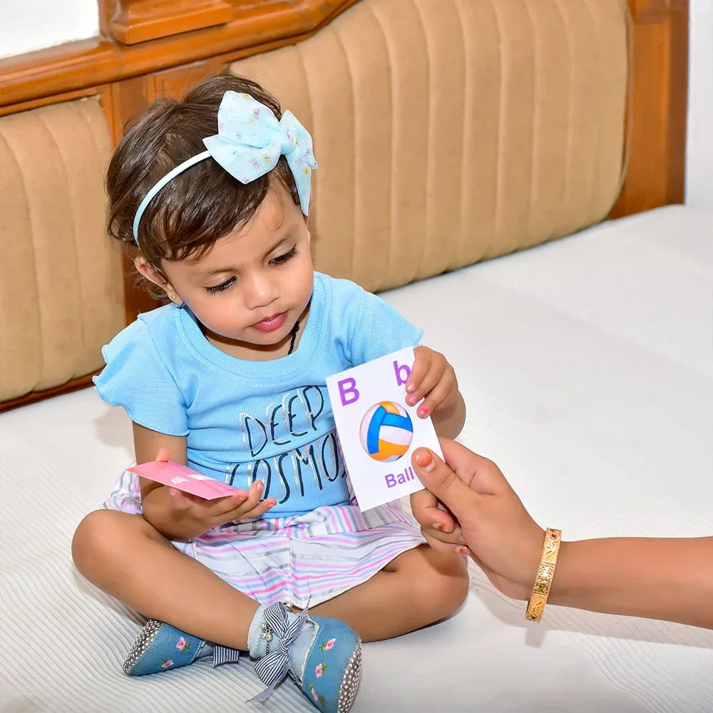 Baby's First Alphabets Flash Cards - Naivri