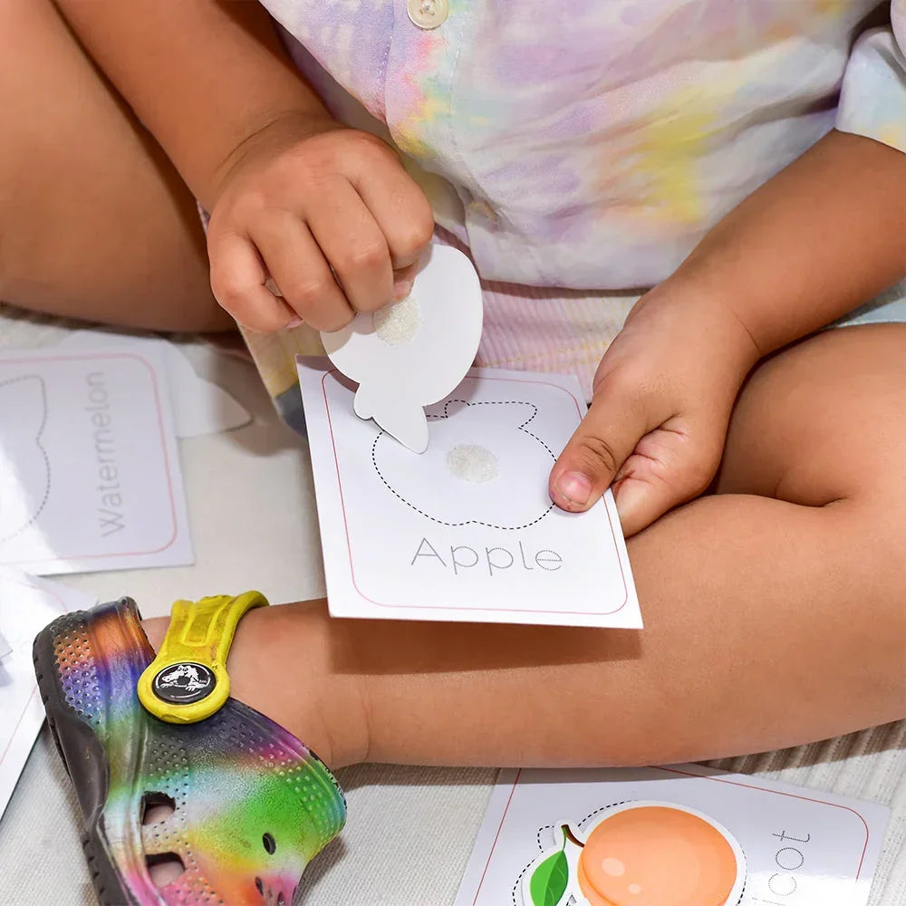 Baby's First Fruits Flash Cards - Naivri