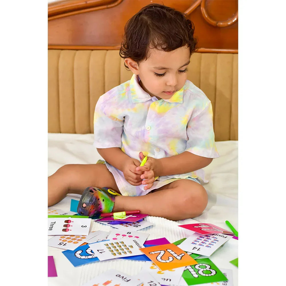 Baby's First Numbers Flash Cards - Naivri