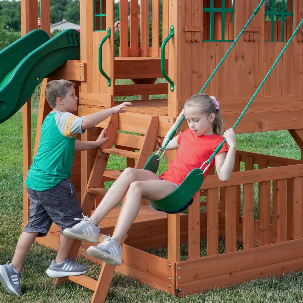 Backyard Hill Crest Play Tower Including Swings - Naivri