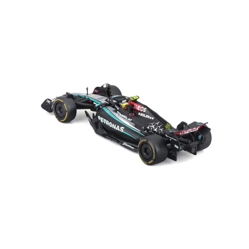 Bburago 1:43 Mercedes-AMG W15 E Performance 2024 #44 Lewis Hamilton Formula 1 Diecast Model - Naivri