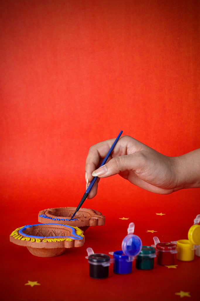 DIY - Paint and Decorate Your Own Diyas - Naivri