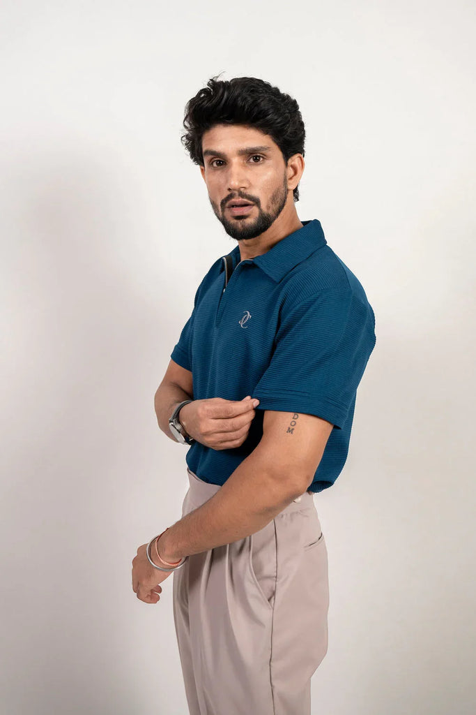 Elite Zipper Polo- Detachable Sleeves - Naivri