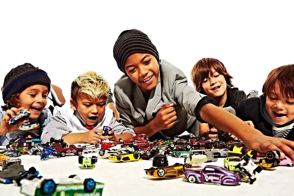 Hot Wheels 5-Car Pack – Assorted Die-Cast Toy Cars for Kids & Collectors (Color & Design May Vary) | Original Mattel Set - Naivri