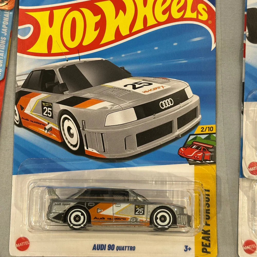 Hot Wheels Mainline Blind Box – Mystery Diecast Car 1:64 (Suprise pack) - Naivri