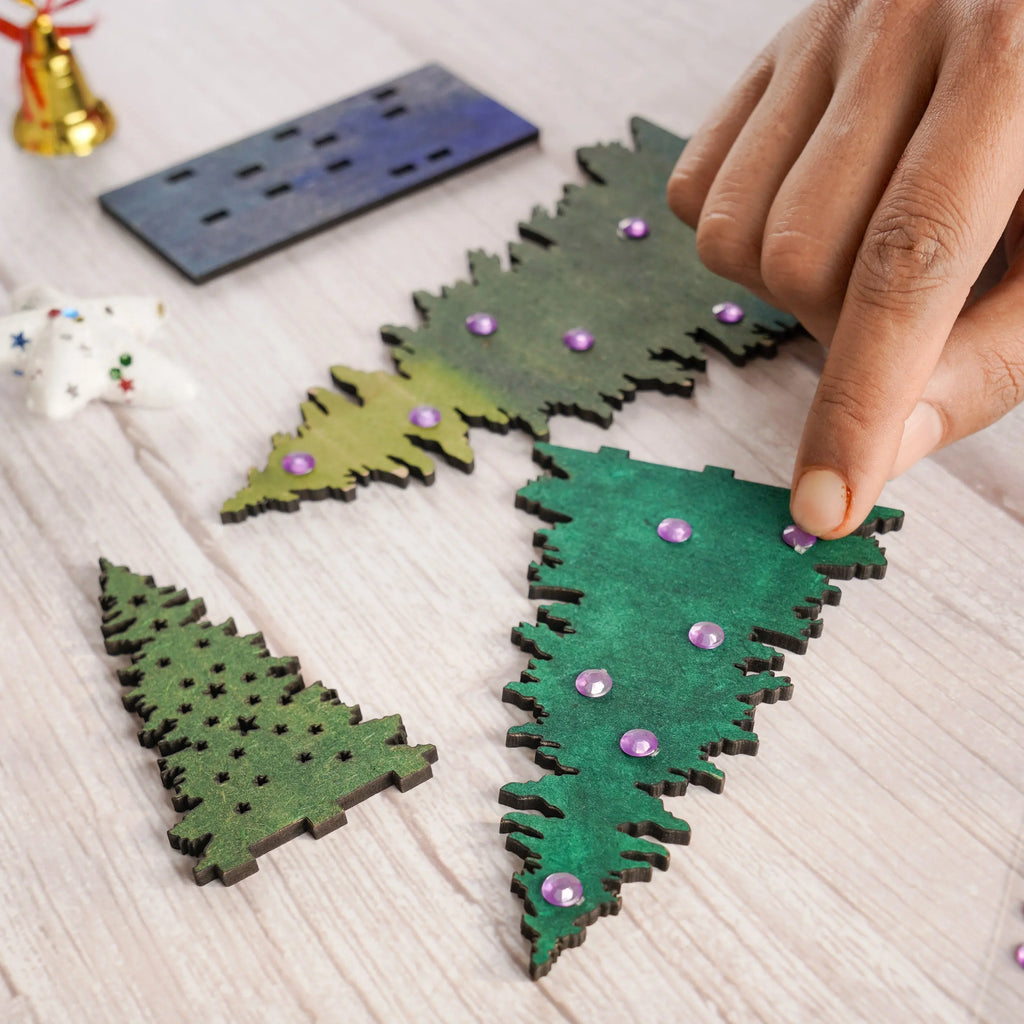 ilearnngrow DIY Christmas Tree - Naivri