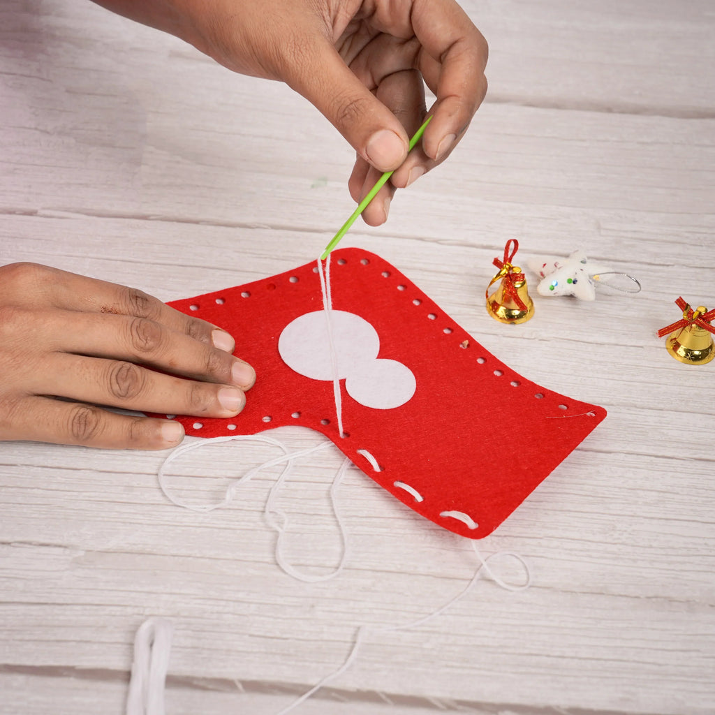ilearnngrow DIY Sew Youn Own Stocking - Naivri