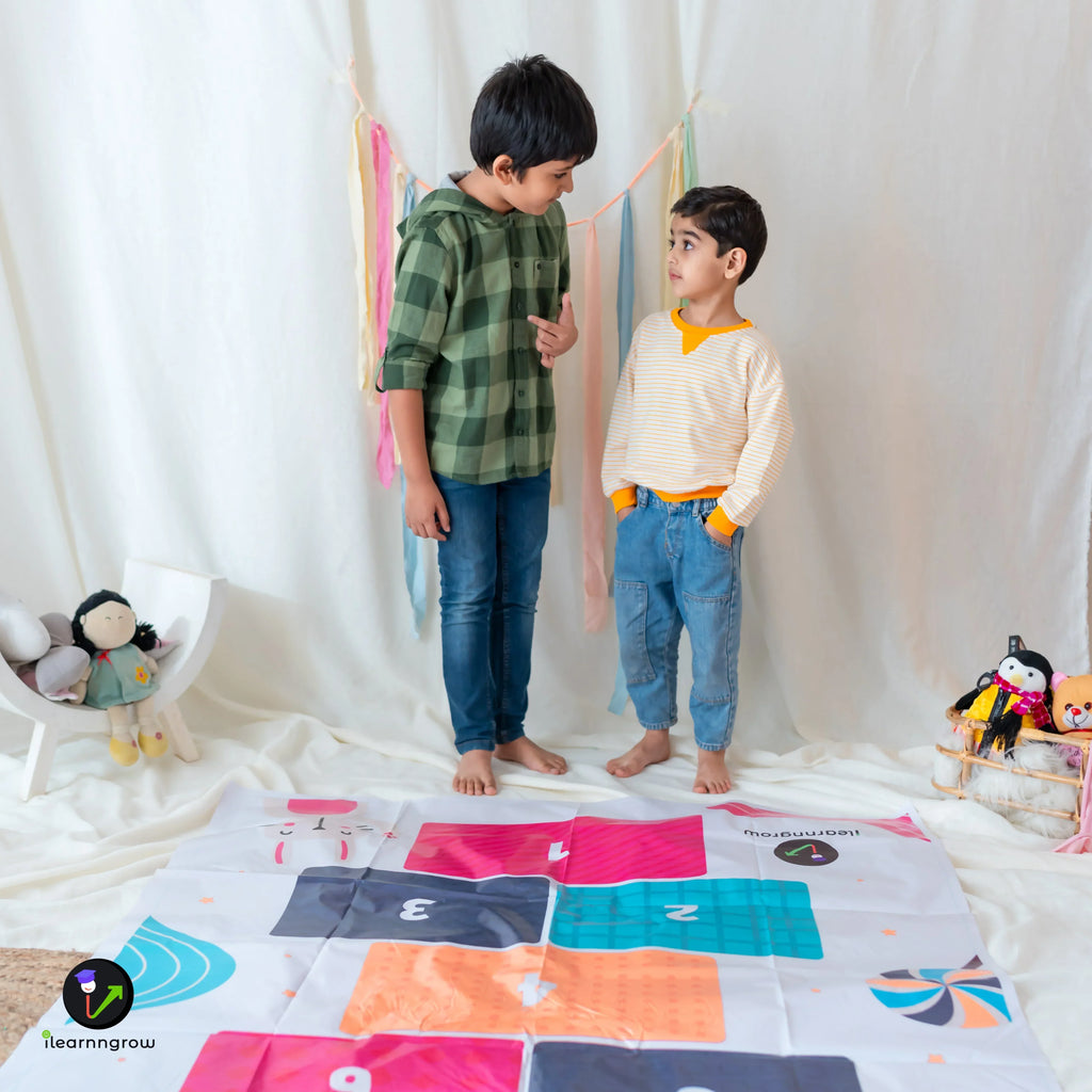 ilearnngrow Hop Scotch Play Mat - Naivri