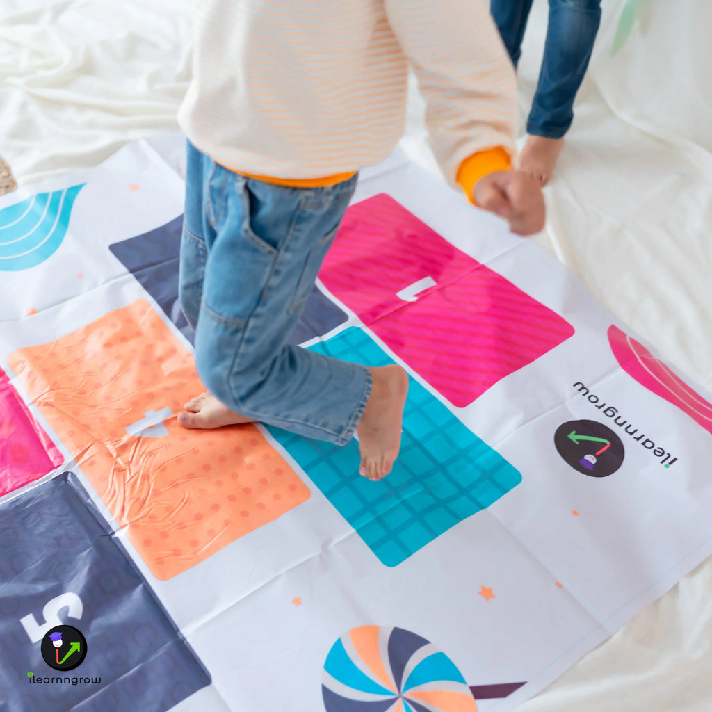 ilearnngrow Hop Scotch Play Mat - Naivri