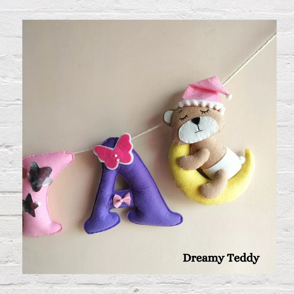ilearnngrowColour Pop Cute Personalised Bunting - Unicorn/Dolls/Teddy - Naivri