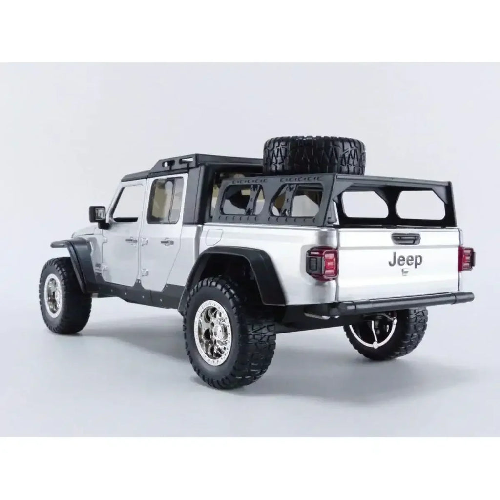 Jada Toys Fast & Furious F9 1:24 2020 Jeep Gladiator Die-Cast Car - Naivri