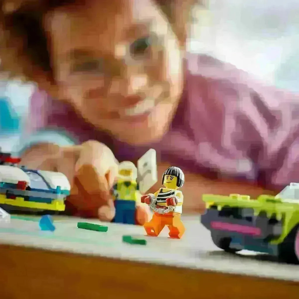 Lego City 60415 Police Car and Muscle Car Chase - Naivri