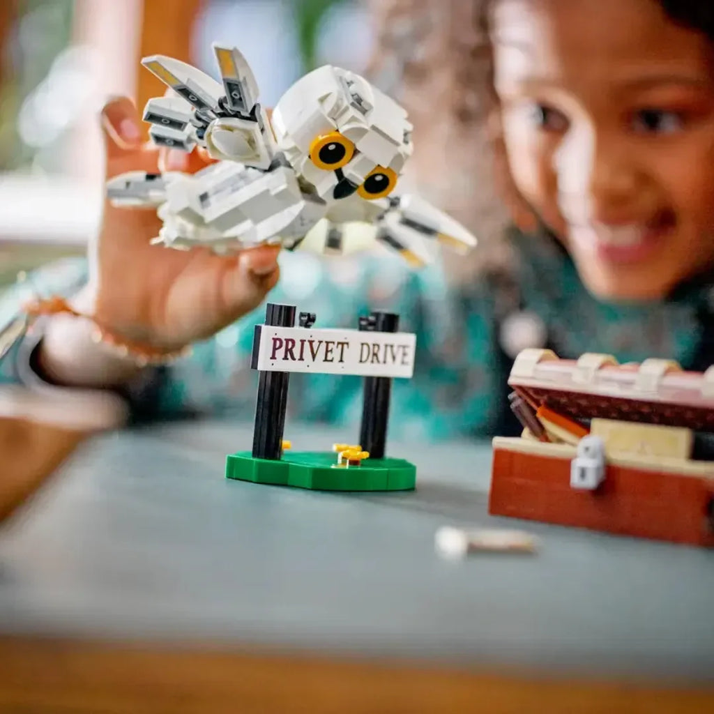 Lego Hayrry Potter 76425 Hedwig™ at 4 Privet Drive - Naivri