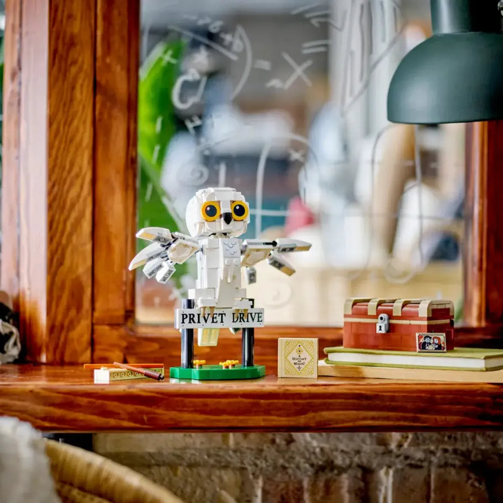 Lego Hayrry Potter 76425 Hedwig™ at 4 Privet Drive - Naivri