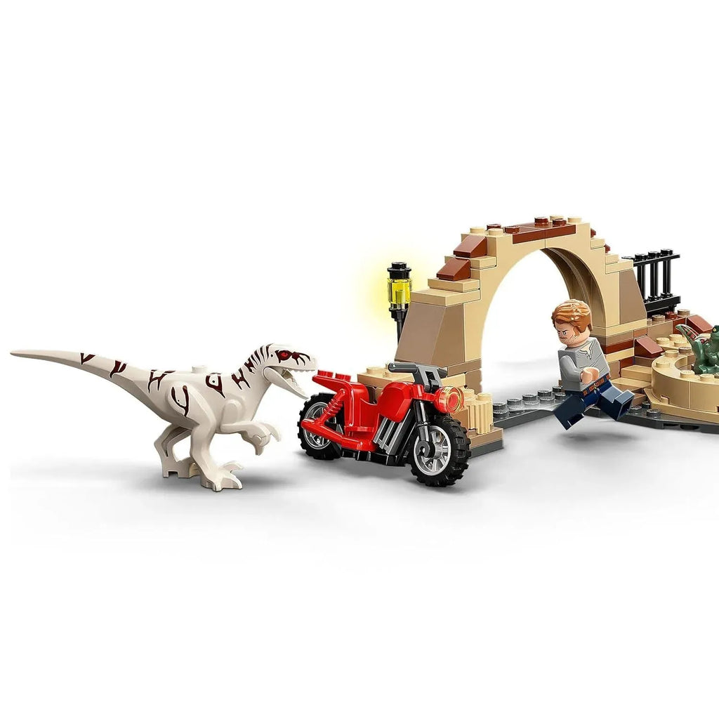 Lego Jurassic World 76945 - Naivri