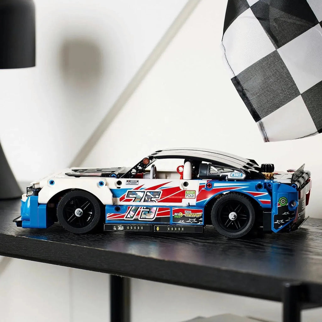 LEGO Technic 42153 NASCAR® Next Gen Chevrolet Camaro ZL1 – Advanced Race Car Model for Kids & Adults - Naivri