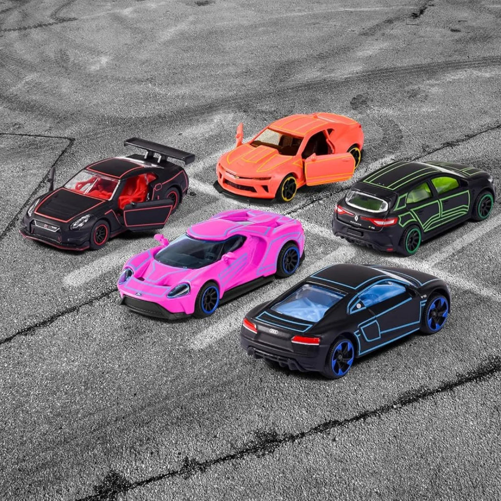 Majorette Light Racer Toy Car Set – 5 Die-Cast Cars (Multicolor, 7.5 cm Each, 1:64 Scale) with Rotating Wheels & Opening Parts – For Kids Aged 3 to 10 Years - Naivri