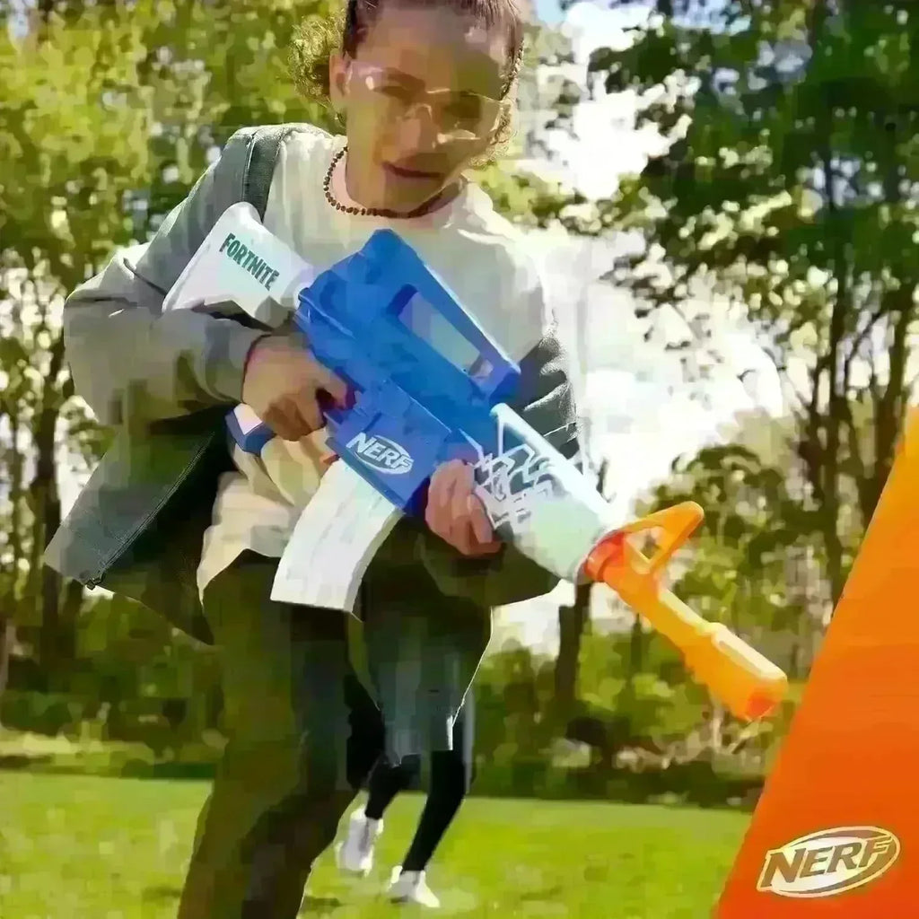 Nerf Fortnite Blue Shock Motorized Blaster with 10-Dart Clip, 10 Elite Darts & Bonus In-Game Code - Naivri