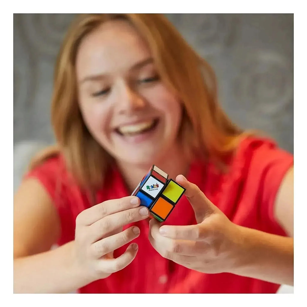 Spinmaster Rubik's Mini 2*2 – Classic Puzzle, Pocket-Sized Powerhouse! - Naivri