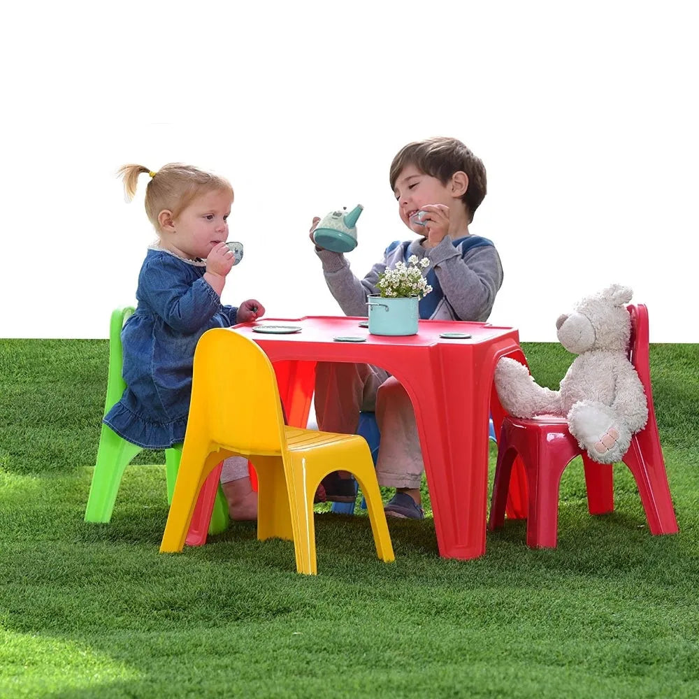Starplay Keren set: 1 Table & 4 Chairs - Naivri