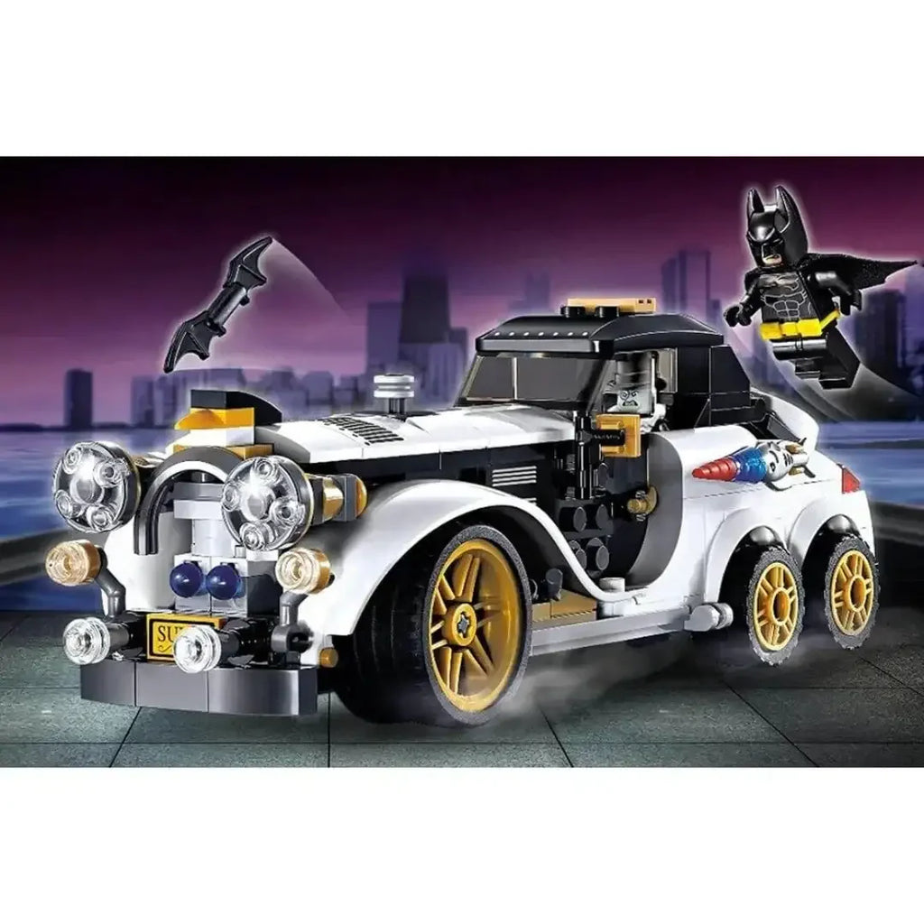 Super Hero Batman Building Blocks Set – 305 Pcs Construction Toy Compatible with Major Brick Brands | Architect Bricks Ref. 7128 | For Kids Ages 6+ - Naivri