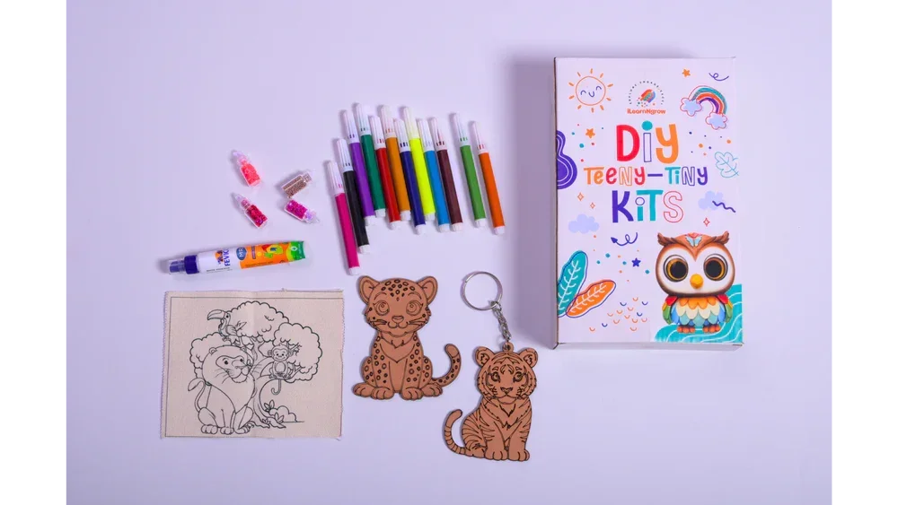 Teeny Tiny DIY Animal Painting Kit – 3-in-1 Creative Craft Set for Kids | iLearnNGrow - Naivri