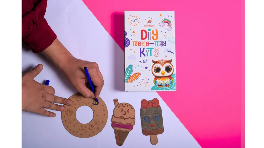 Teeny Tiny DIY Dessert Craft Kit – Paint & Decorate Sweet Treat Shapes | iLearnNGrow - Naivri