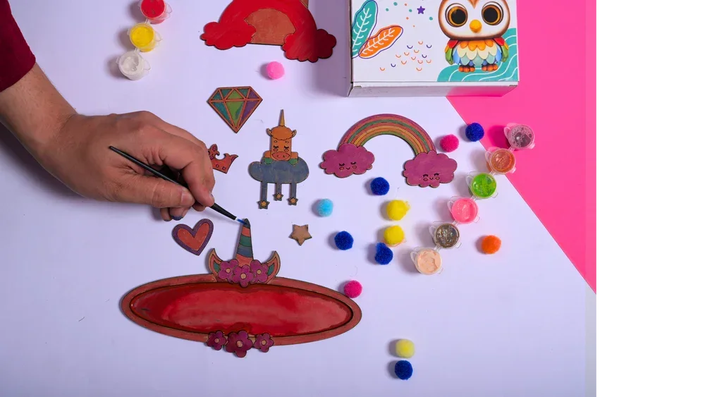 Teeny Tiny DIY Unicorn Name Plate & Door Knob Kit – Room Décor Craft Set for Kids | iLearnNGrow - Naivri