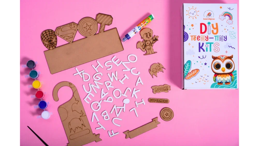 Teeny Tiny Superhero DIY Name Plate & Door Knob Kit – Room Décor Craft for Kids | iLearnNGrow - Naivri