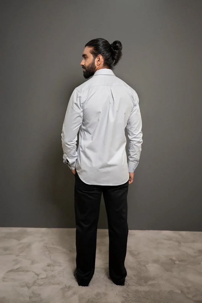 The Dynamic Detachable Collar Shirt - Naivri
