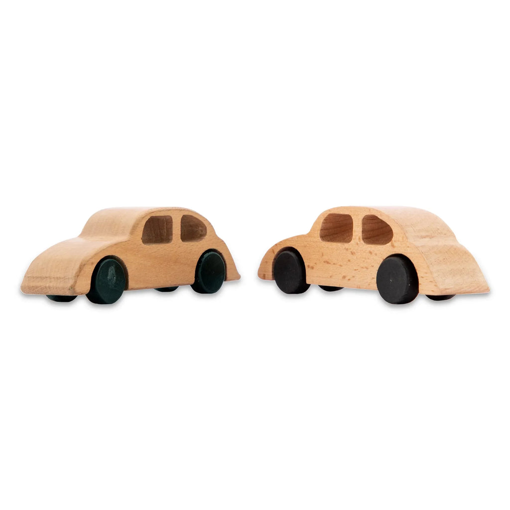 Wudly - Vintage Vehicle - Naivri